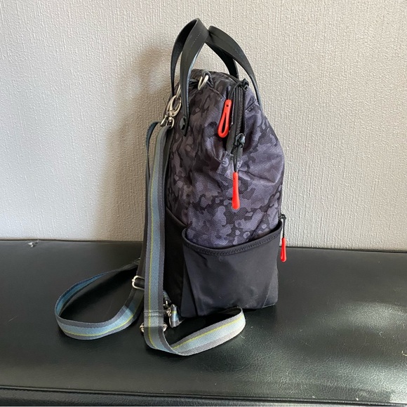 Sherpani Dispatch Convertible Backpack/Tote - Dream Camo - Picture 7 of 9